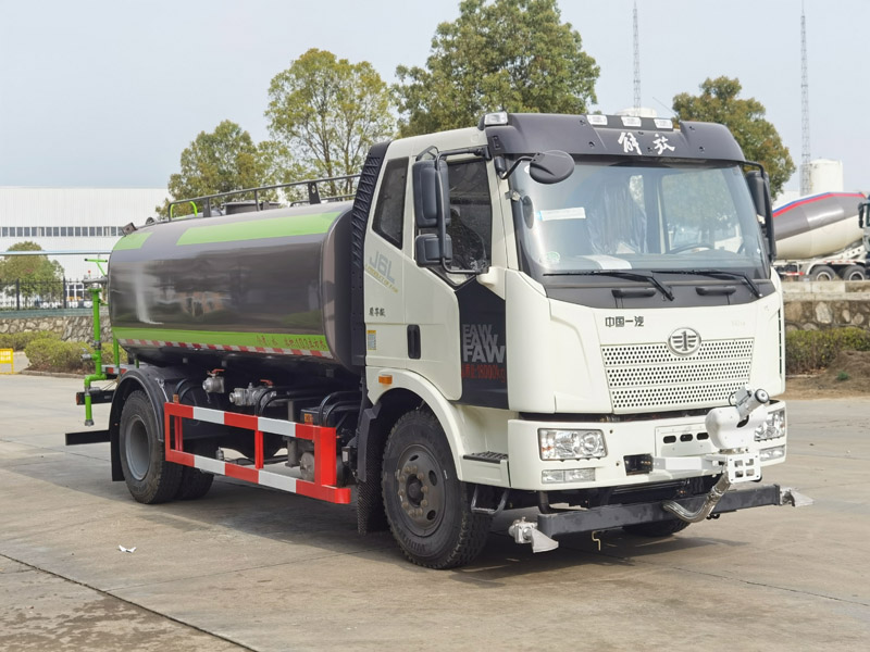 灑水車，灑水車廠家，環(huán)衛(wèi)車，楚勝集團